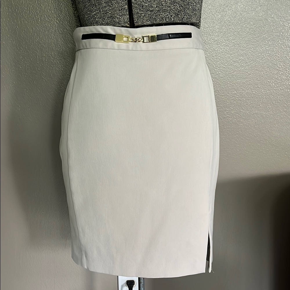 Express Cream Pencil Skirt Knee-Length Slit